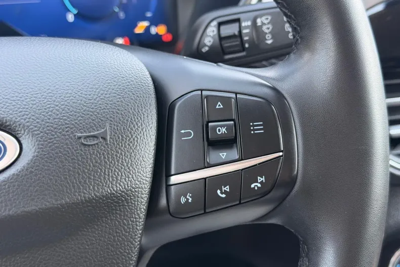 Ford Kuga din 2023 cu 120.000 km - oferta FOR227811 - foto 36