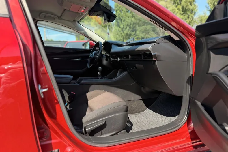 Mazda 3 din 2020 cu 88.000 km - oferta MAZ227812 - foto 21