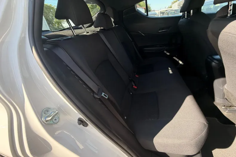 Toyota C-HR din 2021 cu 93.000 km - oferta TOY227813 - foto 17