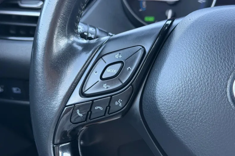 Toyota C-HR din 2021 cu 93.000 km - oferta TOY227813 - foto 26