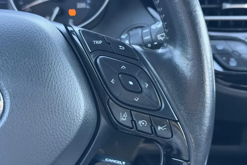 Toyota C-HR din 2021 cu 93.000 km - oferta TOY227813 - foto 27