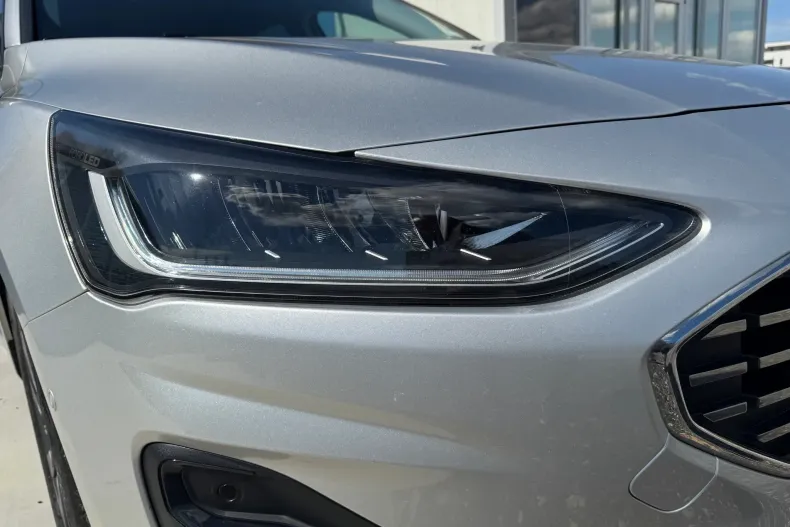 Ford Focus din 2022 cu 144.907 km - oferta FOR227818 - foto 3