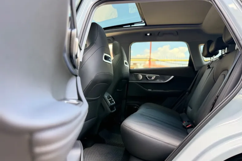 Chery Tiggo 7 din 2025 cu 20 km - oferta CHE227825 - foto 23