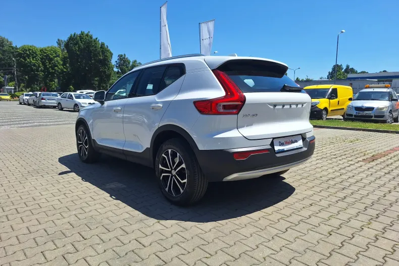 Volvo XC40 din 2020 cu 80.802 km - oferta VOL227826 - foto 10