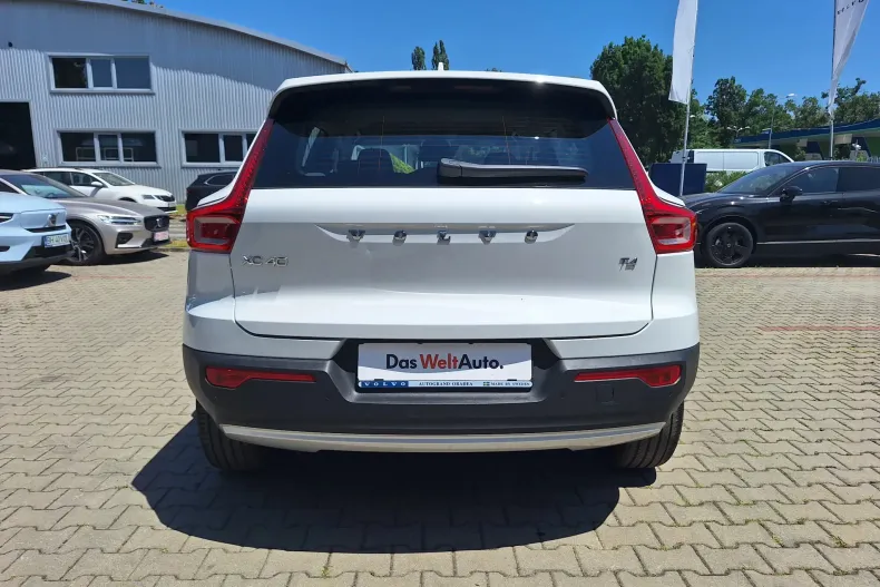 Volvo XC40 din 2020 cu 80.802 km - oferta VOL227826 - foto 11