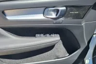 Volvo XC40 din 2020 cu 80.802 km - oferta VOL227826 - foto 31