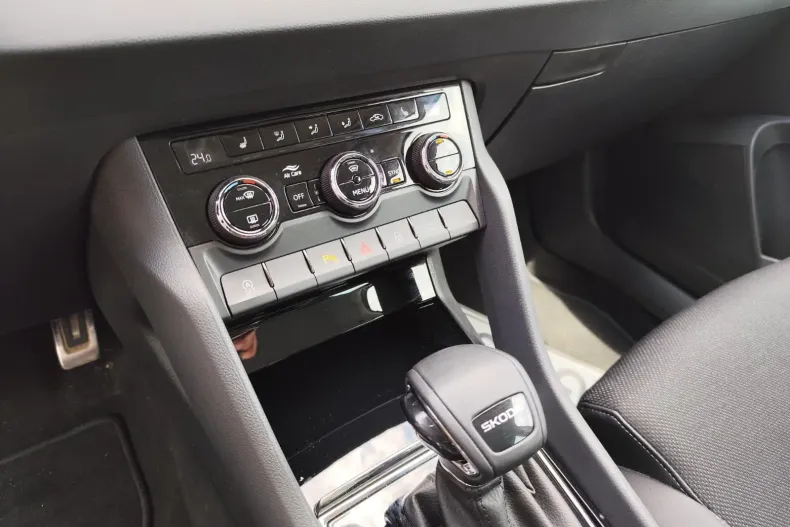 Skoda Karoq din 2025 cu 29.039 km - oferta SKO227828 - foto 21