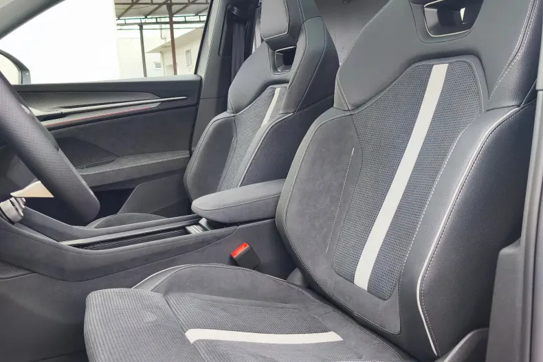 Skoda Kodiaq din 2026 cu 6 km - oferta SKO227829 - foto 9