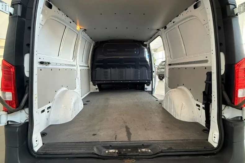 Mercedes-Benz Vito din 2021 cu 21.000 km - oferta MER227831 - foto 13