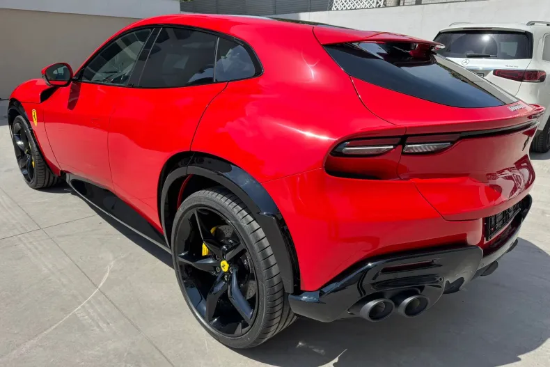 Ferrari Purosangue din 2026 cu 0 km - oferta FER227844 - foto 4