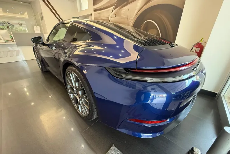 Porsche 911 din 2024 cu 9.950 km - oferta POR227847 - foto 2
