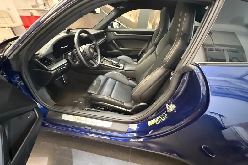 Porsche 911 din 2024 cu 9.950 km - oferta POR227847 - foto 4