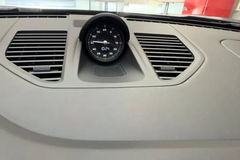 Porsche 911 din 2024 cu 9.950 km - oferta POR227847 - foto 7