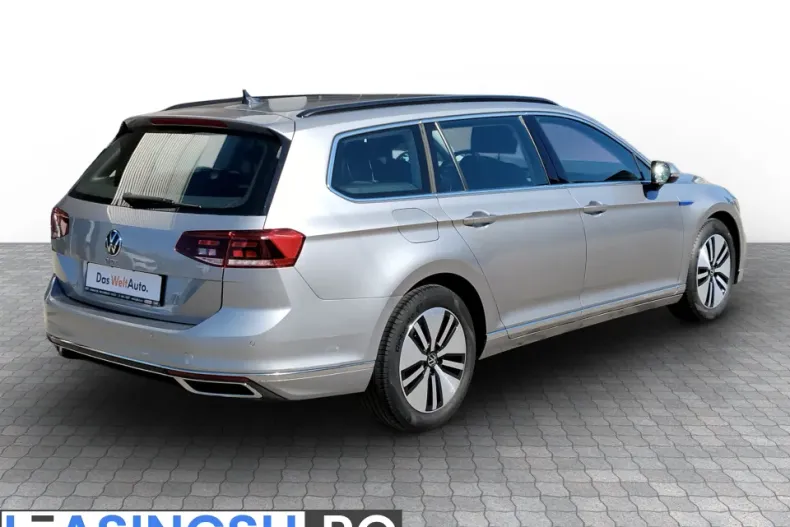 Volkswagen Passat din 2021 cu 94.931 km - oferta VOL227857 - foto 2