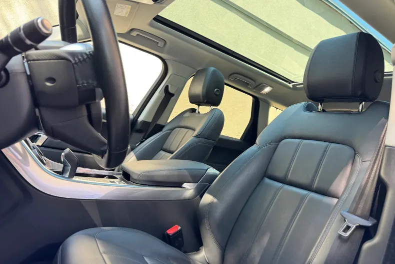 Land Rover Range Rover Sport din 2021 cu 54.000 km - oferta LAN227860 - foto 9