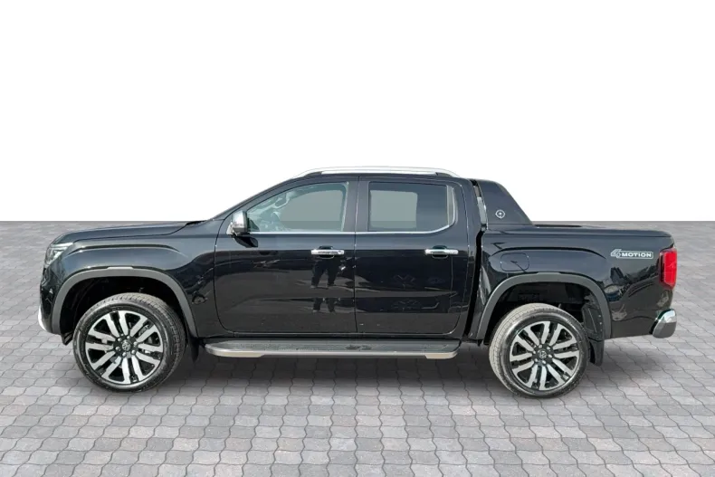 Volkswagen Amarok din 2025 cu 8.000 km - oferta VOL227863 - foto 2