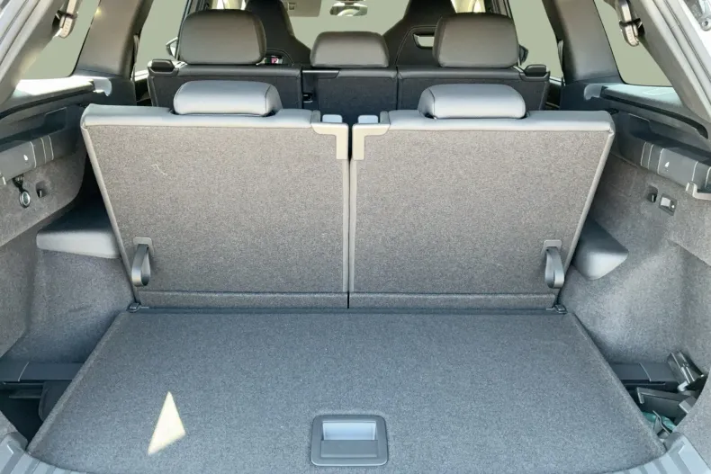 Skoda Kodiaq din 2026 cu 5.000 km - oferta SKO227864 - foto 9