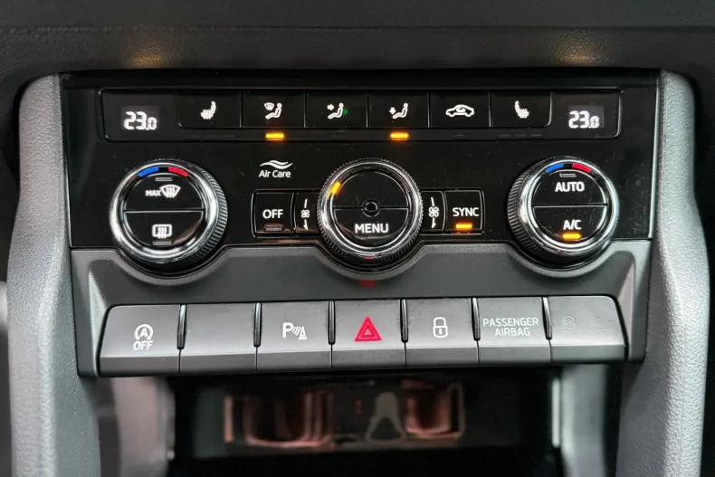 Skoda Karoq din 2024 cu 70.000 km - oferta SKO227869 - foto 25