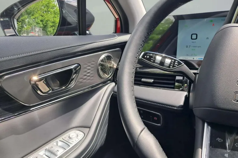 Omoda 5 din 2025 cu 3.000 km - oferta OMO227882 - foto 16