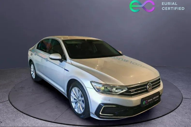 Volkswagen Passat din 2020 cu 155.674 km - oferta VOL227888 - foto 5