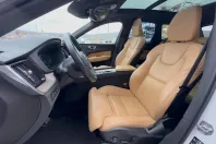 Volvo XC60 din 2021 cu 109.616 km - oferta VOL227897 - foto 12
