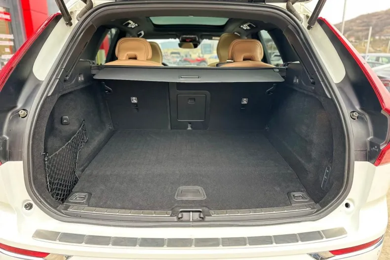 Volvo XC60 din 2021 cu 109.616 km - oferta VOL227897 - foto 20