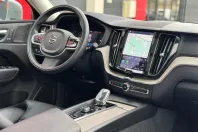 Volvo XC60 din 2021 cu 64.600 km - oferta VOL227898 - foto 2