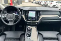 Volvo XC60 din 2021 cu 64.600 km - oferta VOL227898 - foto 25