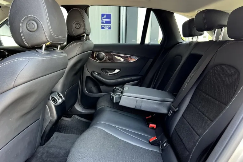 Mercedes-Benz GLC (Clasa GLC) din 2021 cu 153.356 km - oferta MER227901 - foto 35