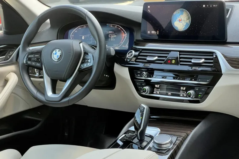 BMW 520d (Seria 5) din 2022 cu 86.816 km - oferta BMW227904 - foto 8