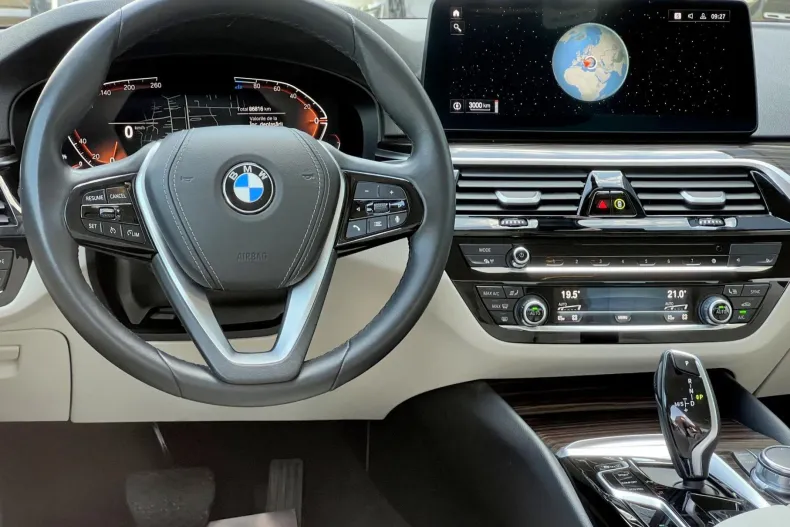 BMW 520d (Seria 5) din 2022 cu 86.816 km - oferta BMW227904 - foto 9