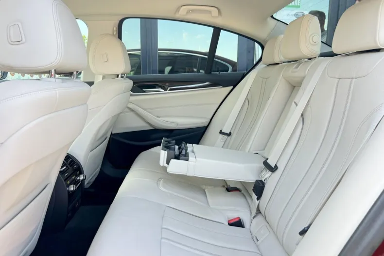 BMW 520d (Seria 5) din 2022 cu 86.816 km - oferta BMW227904 - foto 33