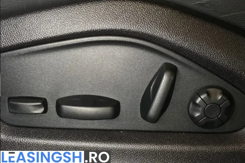 Porsche Cayenne din 2023 cu 47.829 km - oferta POR227911 - foto 13