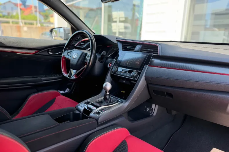 Honda Civic din 2020 cu 43.156 km - oferta HON227925 - foto 24