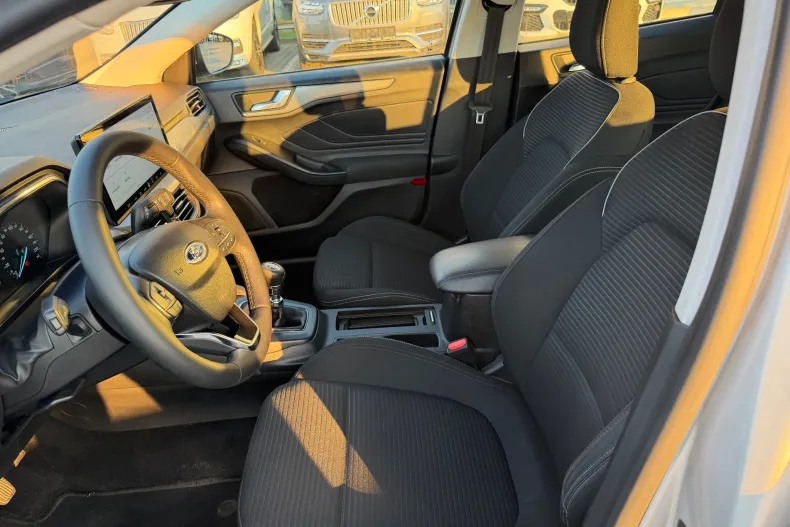 Ford Focus din 2023 cu 103.863 km - oferta FOR227927 - foto 11