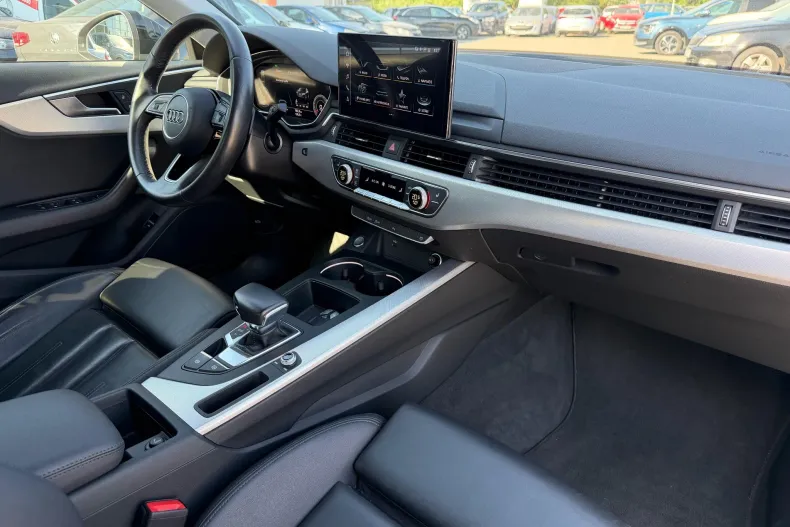 Audi A4 Limuzina din 2023 cu 89.016 km - oferta AUD227929 - foto 7