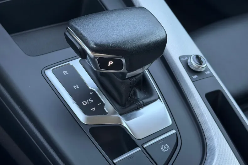Audi A4 Limuzina din 2023 cu 89.016 km - oferta AUD227929 - foto 22