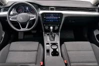 Volkswagen Passat din 2021 cu 83.502 km - oferta VOL227932 - foto 4