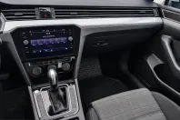 Volkswagen Passat din 2021 cu 83.502 km - oferta VOL227932 - foto 6