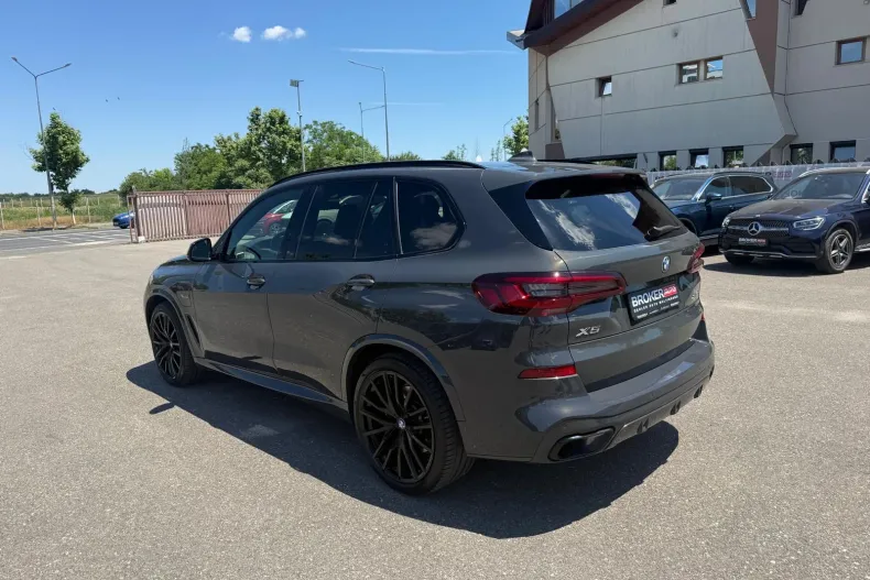 BMW X5 (Seria X) din 2022 cu 82.399 km - oferta BMW227934 - foto 4
