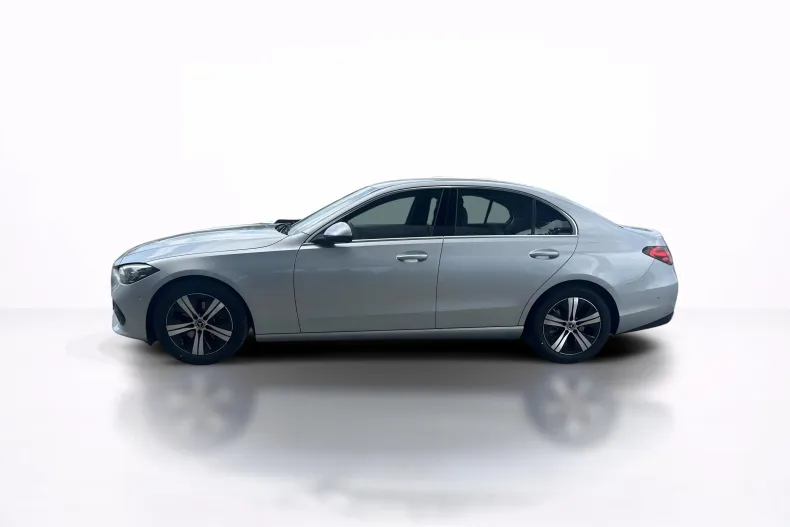 Mercedes-Benz C 180 (Clasa C) din 2026 cu 10 km - oferta MER227935 - foto 5