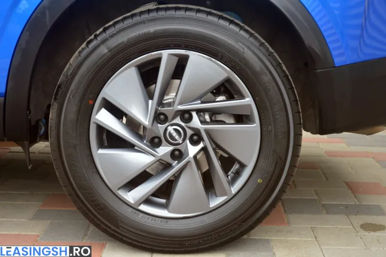 Nissan Qashqai din 2023 cu 99.987 km - oferta NIS227939 - foto 23