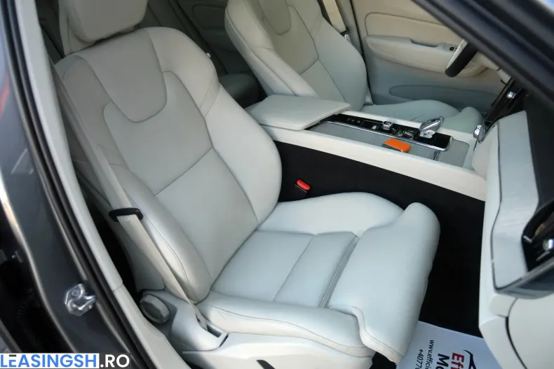 Volvo XC60 din 2021 cu 157.777 km - oferta VOL227940 - foto 29