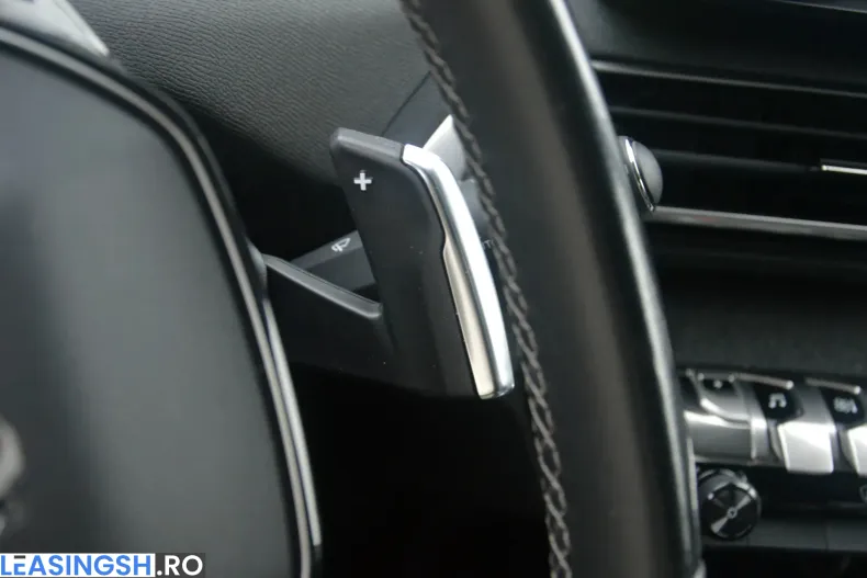 Peugeot 3008 din 2022 cu 126.108 km - oferta PEU227944 - foto 36