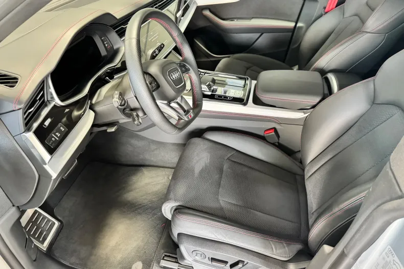 Audi Q8 din 2025 cu 19.000 km - oferta AUD227948 - foto 16