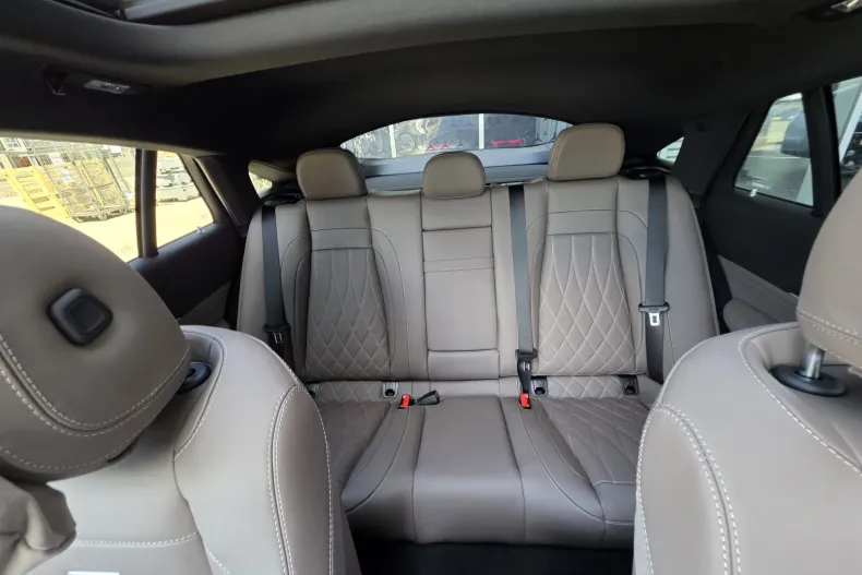 Mercedes-Benz GLE 53 AMG (Clasa GLE) din 2026 cu 5 km - oferta MER227953 - foto 18