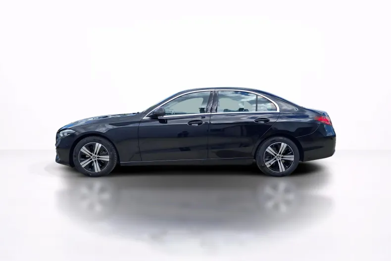 Mercedes-Benz C 180 (Clasa C) din 2026 cu 5 km - oferta MER227954 - foto 2