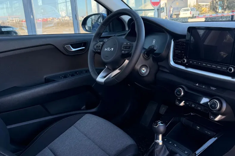 Kia Stonic din 2025 cu 600 km - oferta KIA227959 - foto 7