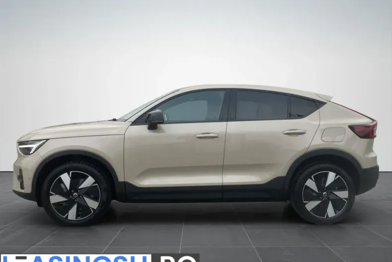 Volvo C40 din 2025 cu 3.500 km - oferta VOL227964 - foto 2