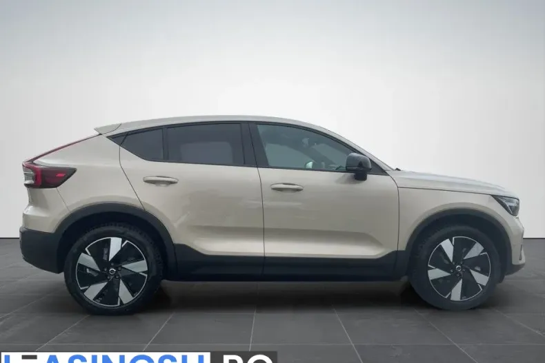 Volvo C40 din 2025 cu 3.500 km - oferta VOL227964 - foto 6